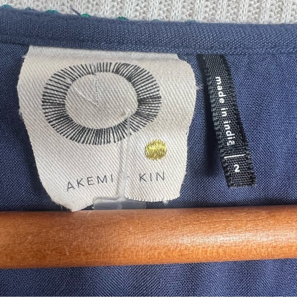 Anthropologie AKEMI + KIN Hailey Embroidered Dress Size 2 - Picture 9 of 16